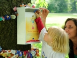 Der NUK Schnuller-Spenden-Baum: Kleine Helden als Paten