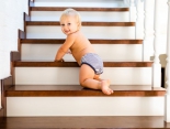 10 Gefahren für Babys und wie Eltern ihre Säuglinge davor schützen