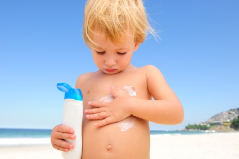 Der richtige Sonnenschutz für Babys und Kinder - dermanostic