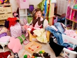 Chaos im Kinderzimmer – wie lernen Kinder das Aufräumen?