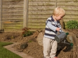 Der Garten als Abenteuerspielplatz für die Kinder